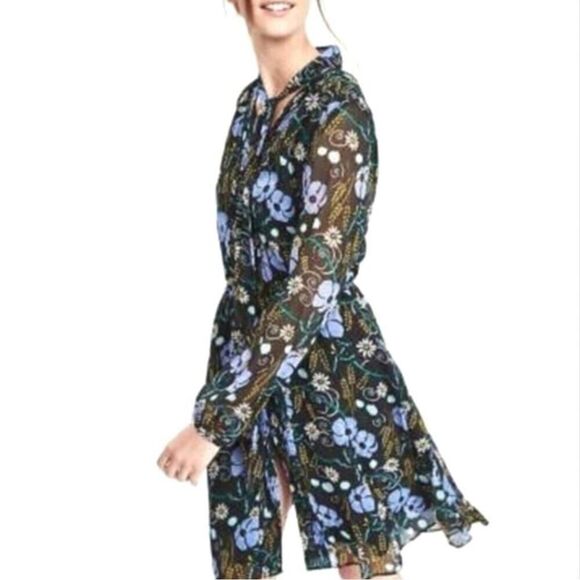 Banana Republic Dresses & Skirts - Banana Republic Dark Floral Print Long Sleeve Dress Size XS Fall Romantic